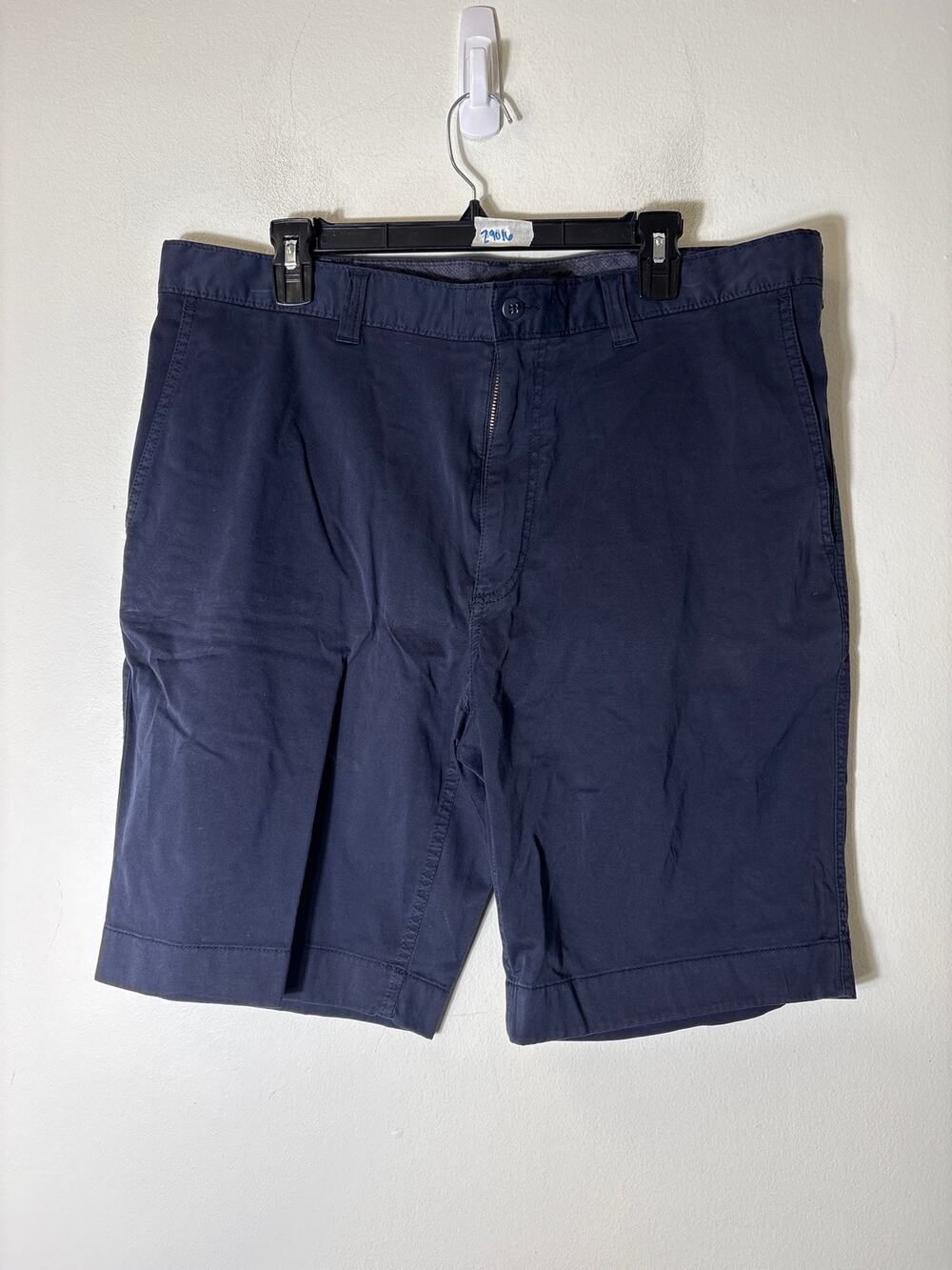 NWOT Men's Cremiux navy Flat Front Cotton Shorts Sz 38
